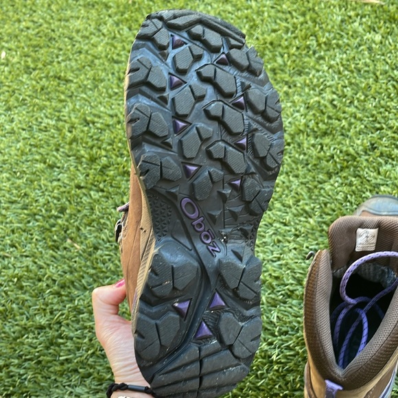 Oboz Wind River III Waterproof Hiking Trail Boot Brown Purple lightly used - Picture 10 of 11